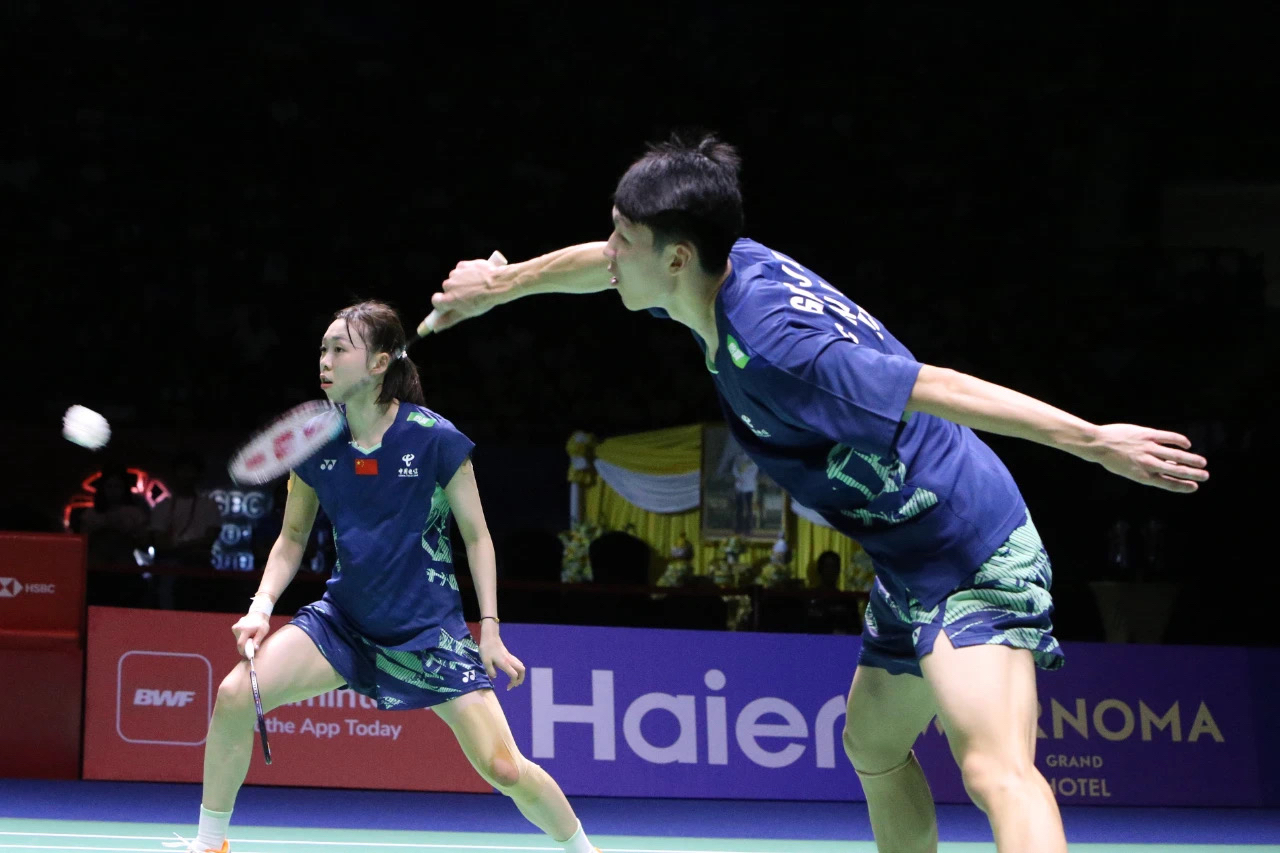 泰国羽毛球队轻取印尼羽毛球队，安赛龙制霸全场的简单介绍