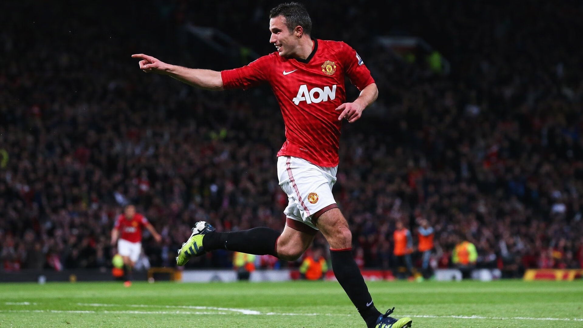 末节风暴，李刚仁导演逆转，尼斯主场力擒那不勒斯