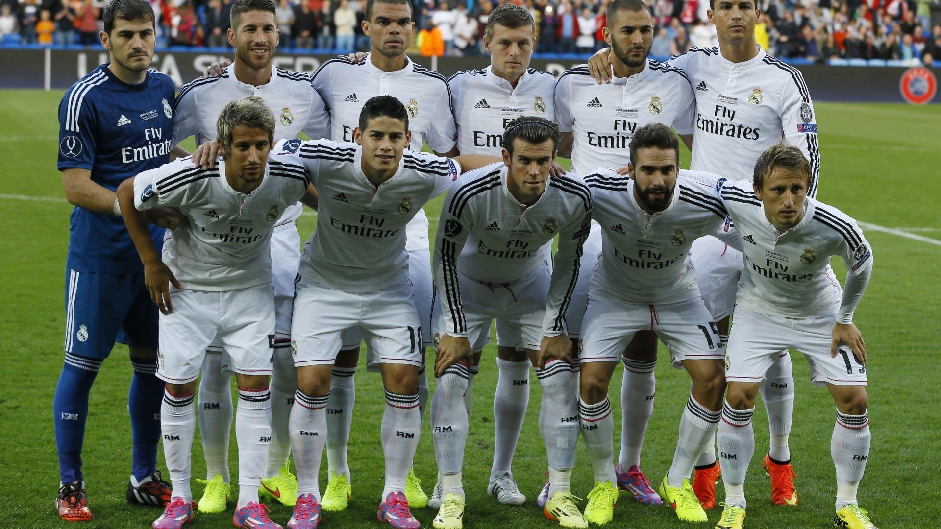 意甲焦点战之夜,凯恩防守端锁死对手,全能中锋改写战术版图